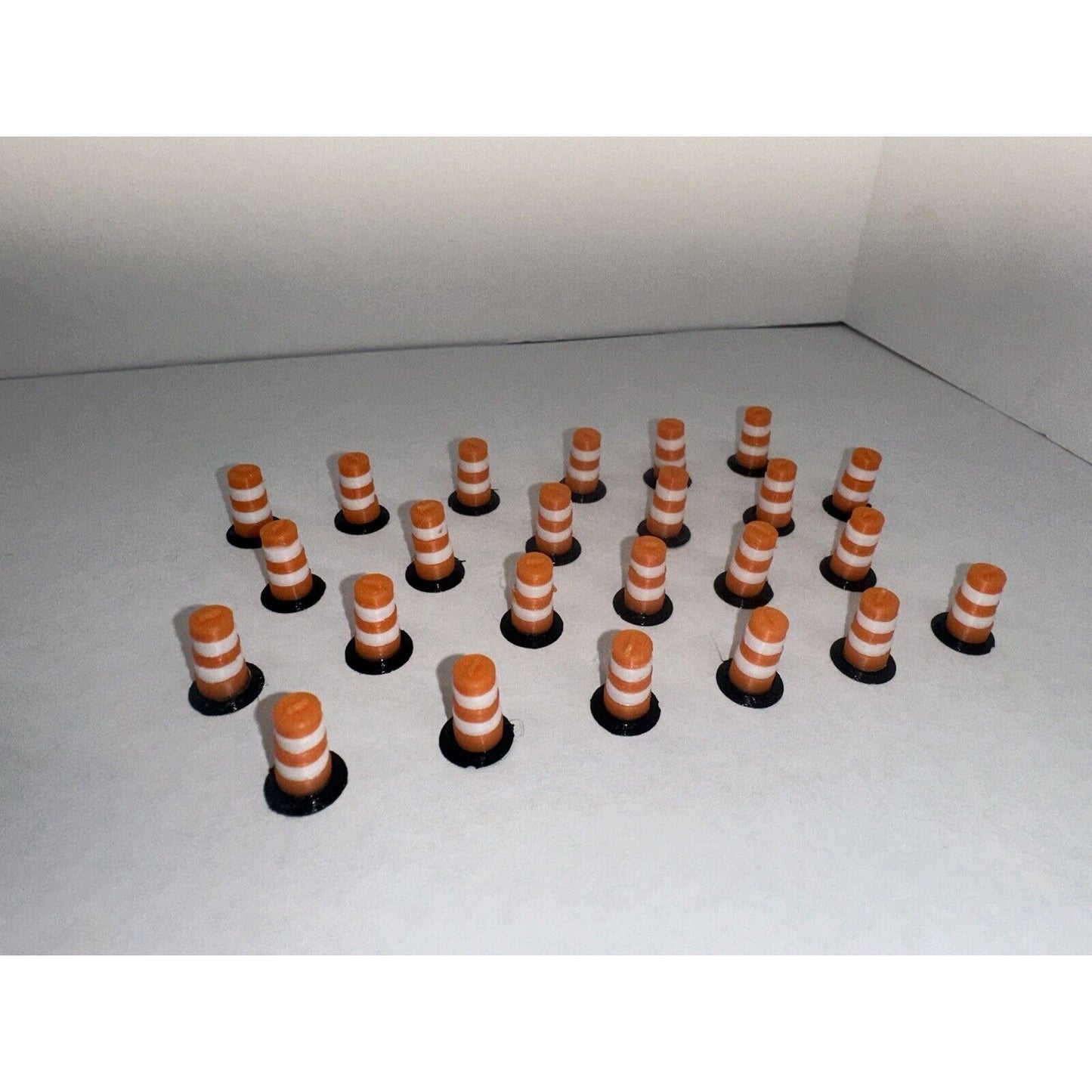 HO Scale Road Construction Barrels (24-Pack) 1:87 Detailed Highway Traffic Cones